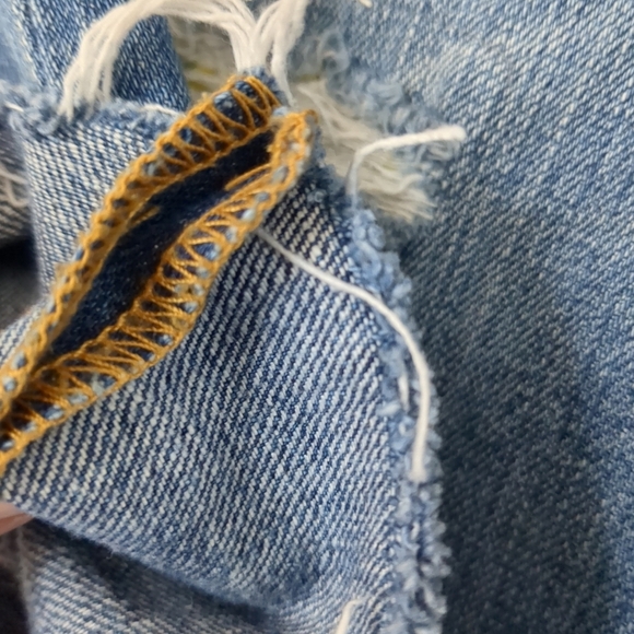 Y2K Holliester Denim Skirt with Frayed Hem Womens Size 9L Patch Skater Grunge - Picture 9 of 10